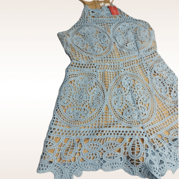 Vestique NWT Baby Blue Lace Romper Medium - Picture 3 of 6